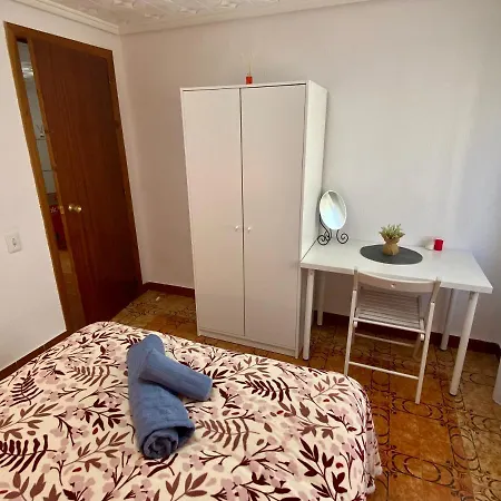 A Separate Comfort In A Two-room Is 28 Km From Valencia With Wi-fi *